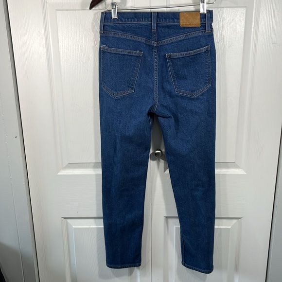 Aritzia denim forum yoko ono high rise slim - Picture 4 of 9